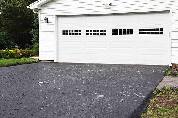 Best Demolition Debris Removal  in East Williston, NY